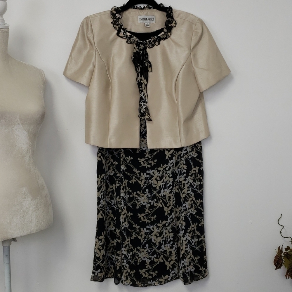 Danny & Nicole 2 Piece Dress & Jacket 8 EUC - Picture 15 of 15